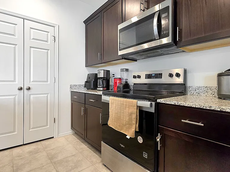 5074 S 251st Dr — Photo 17