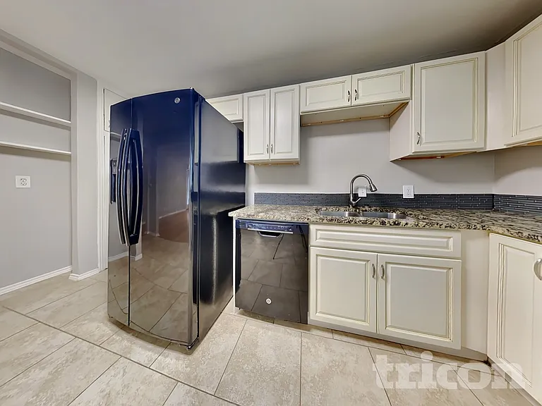 706 Olney Dr — Photo 7