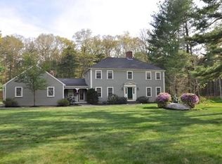29 Knollwood Dr, Dover, MA 02030