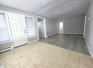 109 Rhoda Ave #1A, Nesconset, NY 11767