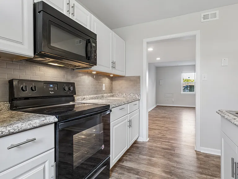 1408 Wendfield Dr #101 — Photo 1