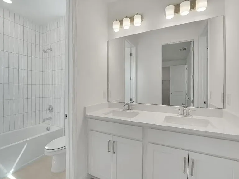 15075 Tea Tree Dr — Photo 23