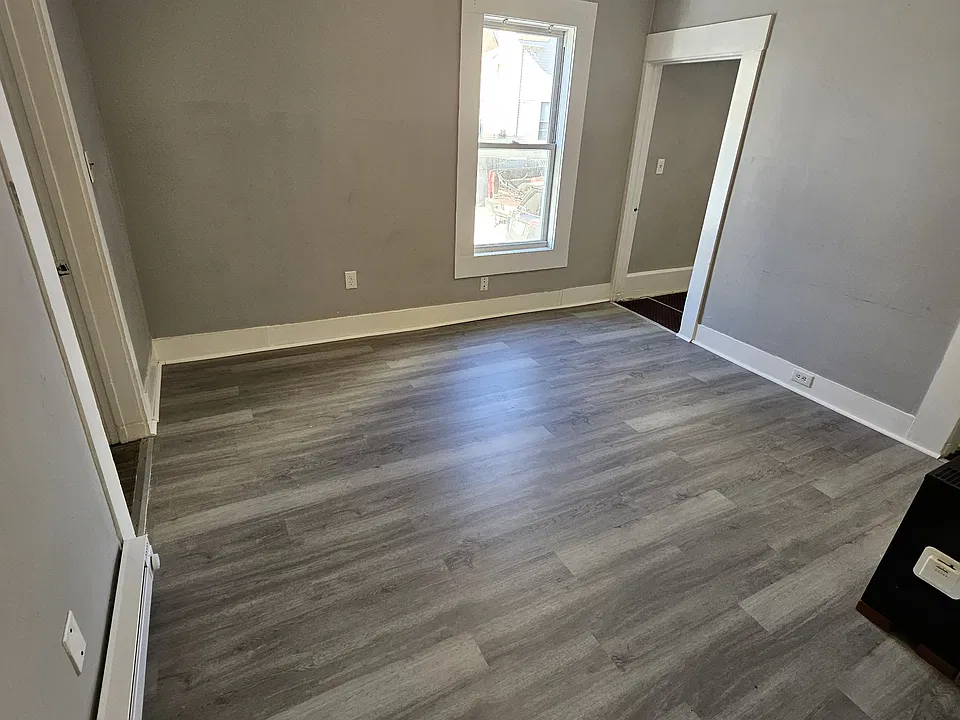 287 Lake Ave #7