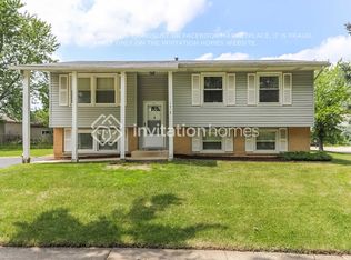 1718 President St, Glendale Hts, IL 60139