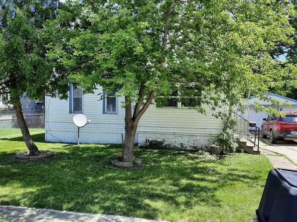 2916 Monroe St, Saginaw, MI 48604