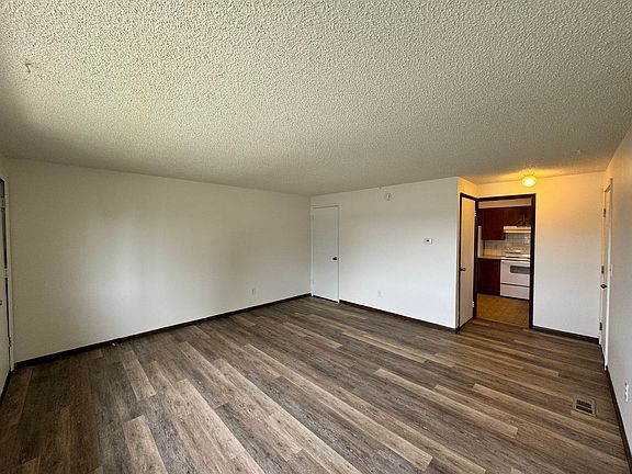 3rd image of 1226 E North Ave #1226