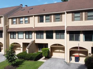 645 Niblick Ln, Wallingford, PA 19086