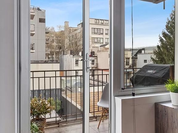4th image of 529 Court St APT 306