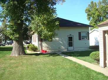 2nd image of 114 N Minnesota Ave