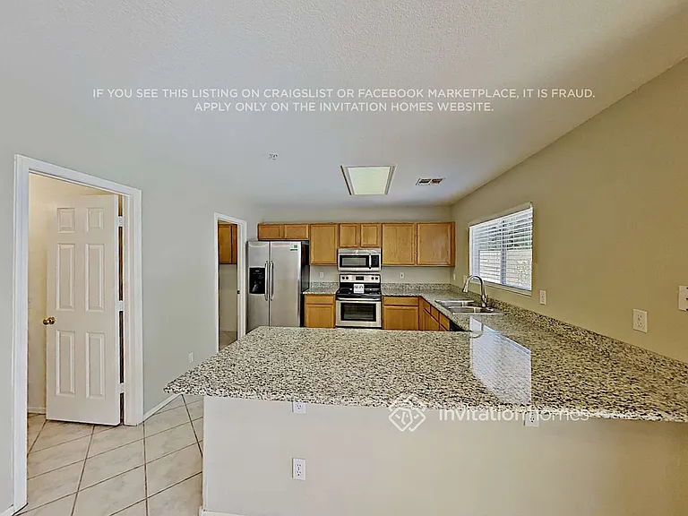 8962 E Yucca St — Photo 9