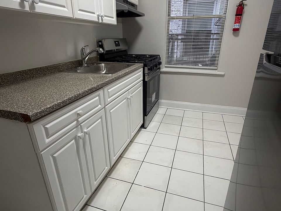 1st image of 332 61st St #3B