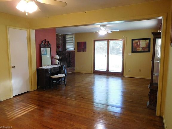 3rd image of 4102 Belfield Dr
