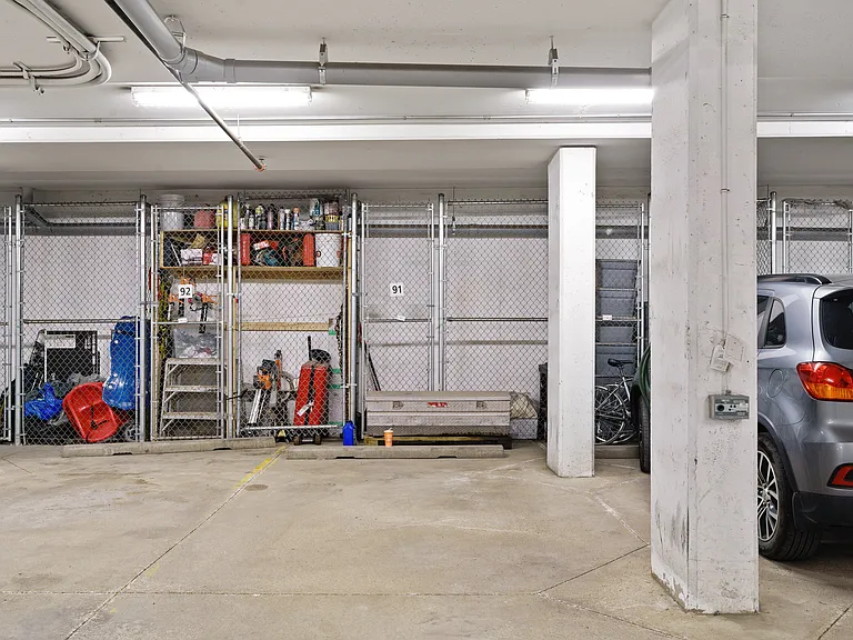 333 22nd Ave SW #106 — Photo 34
