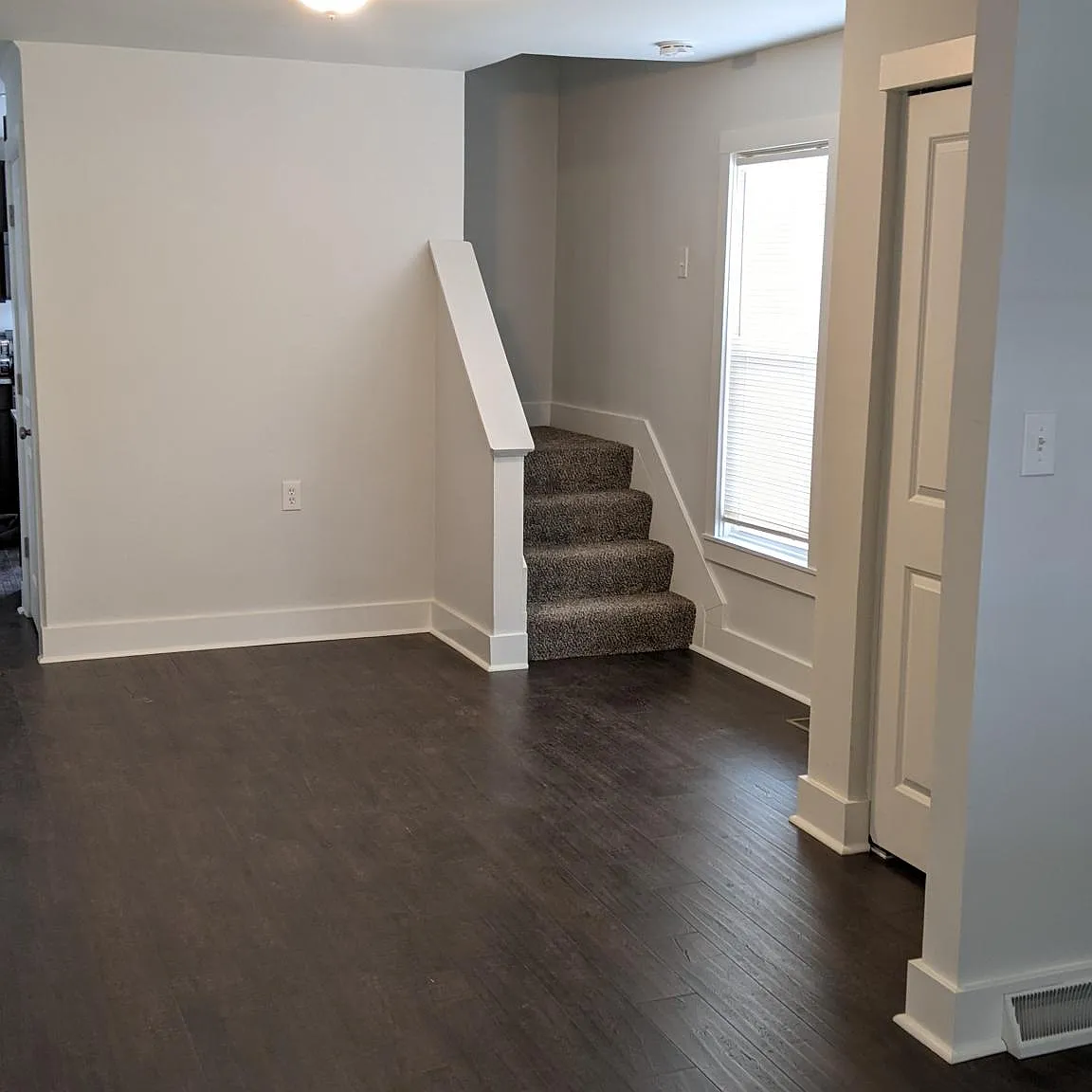 1377 N 6th St — Photo 3