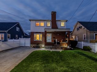 3065 Lowell Ave, Wantagh, NY 11793