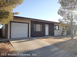 512 Oasis Dr, Ridgecrest, CA 93555