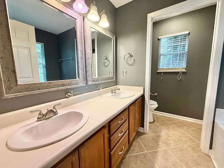 1105 Mercer Dr — Photo 13