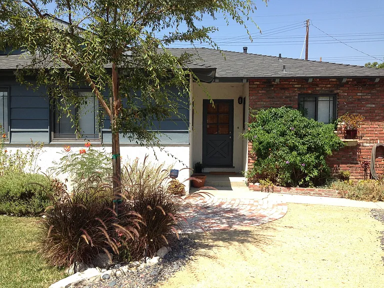 7849 Beckett St — Photo 3