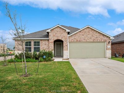 8004 Front 9 Ln, Navasota, TX, 77868
