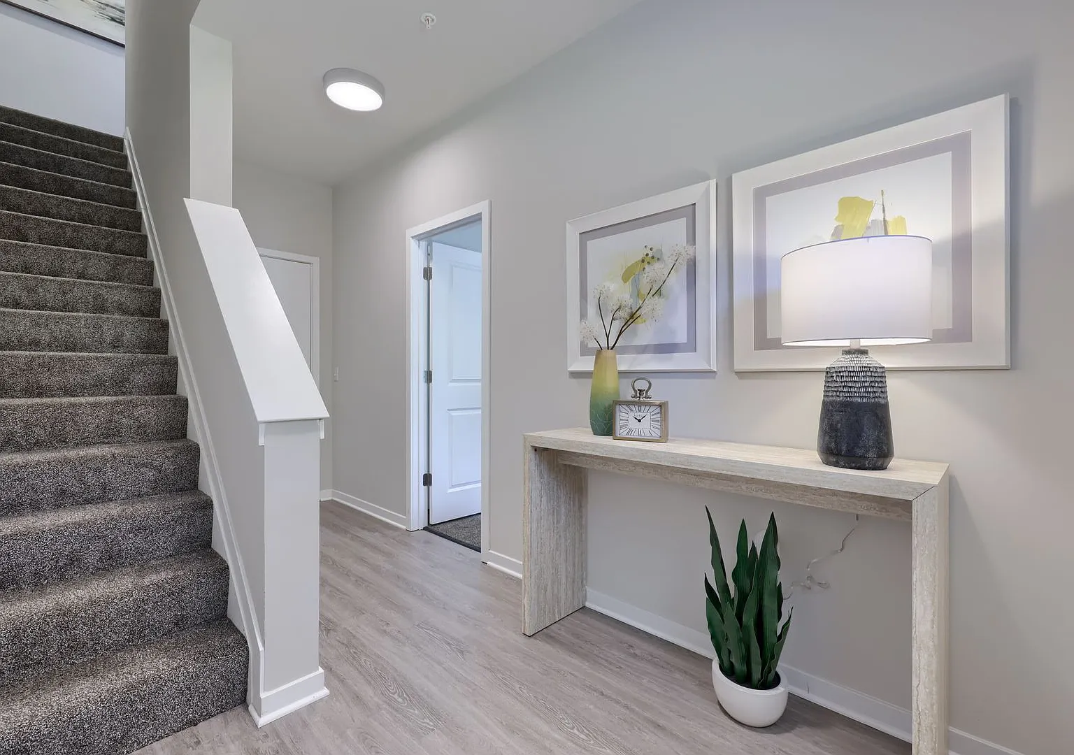 Northside Village Townhomes — Photo 2