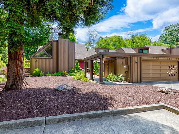 2nd image of 6476 Timber Springs Drive