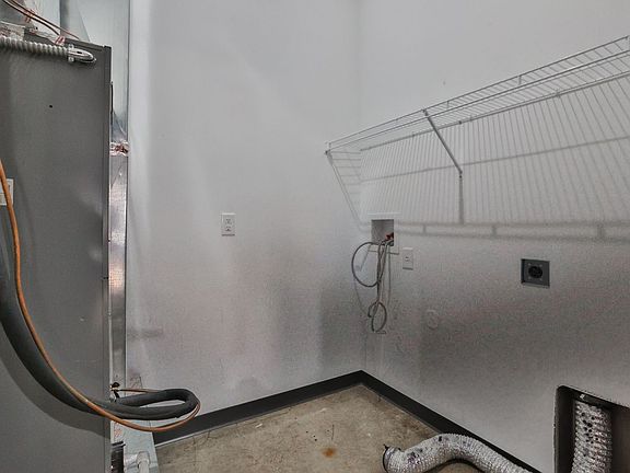 2nd image of 113 Plaza Ct Suite 202