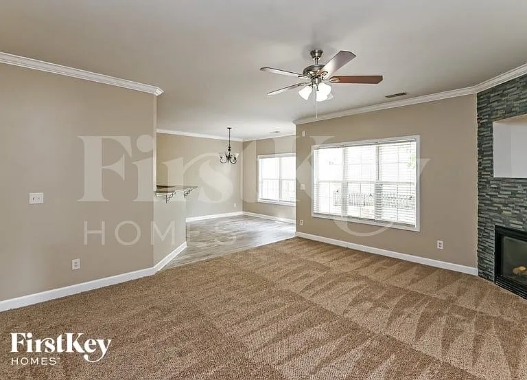 9424 Pepperidge Ave NW — Photo 6