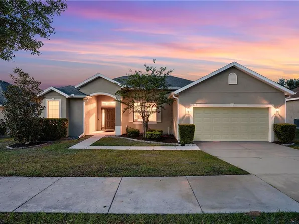 222 Blackstone Creek Rd, Groveland, FL 34736