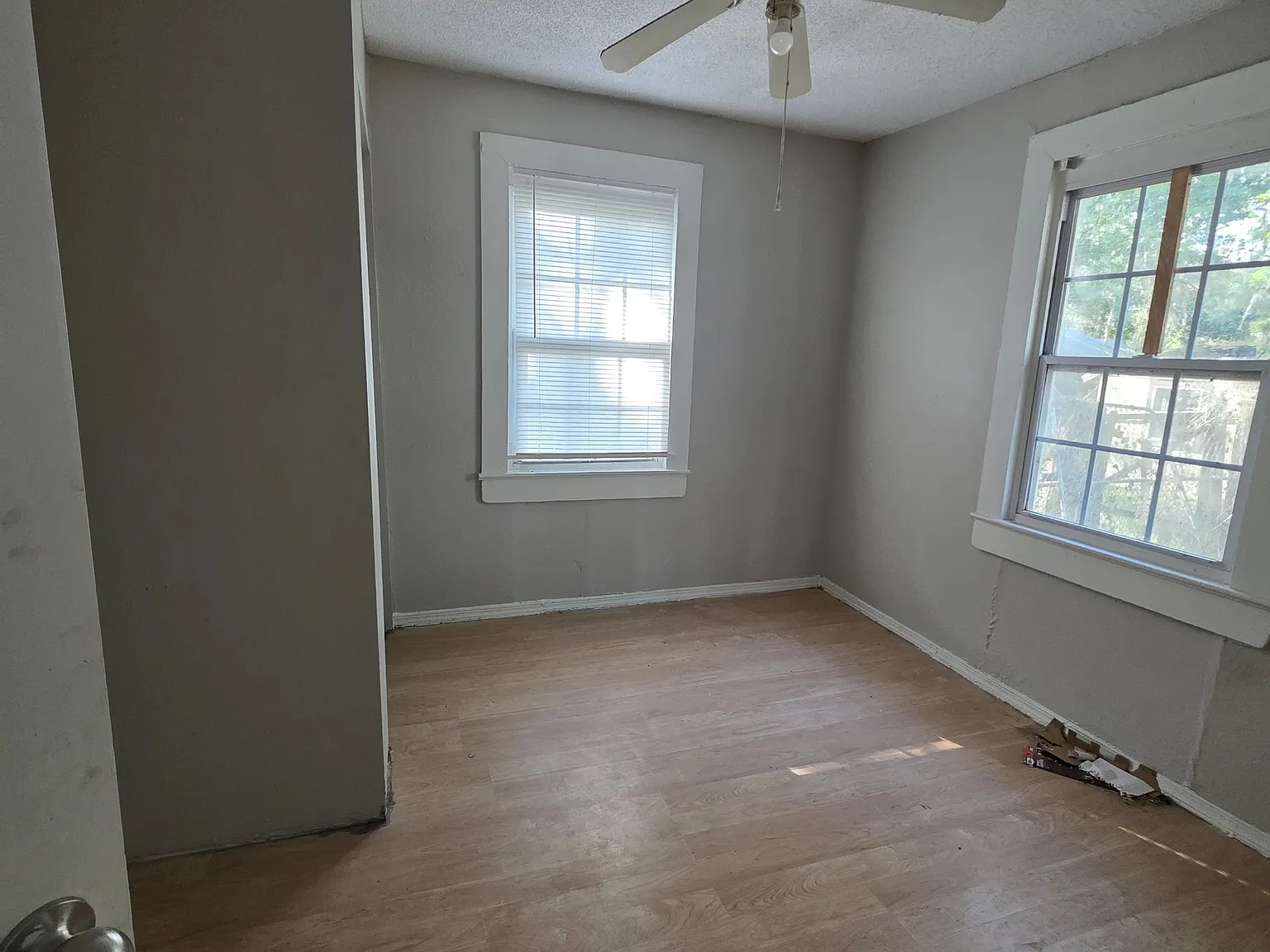 2 bed, 688 sqft, $1,300 — Photo 4