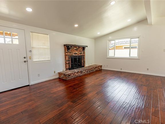 4th image of 2027 W Arbor Way