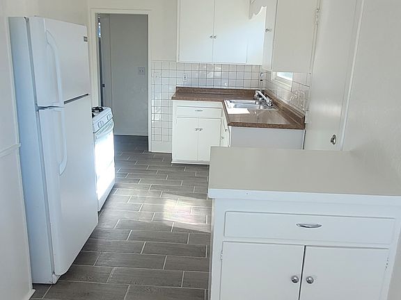 dining/kitchen