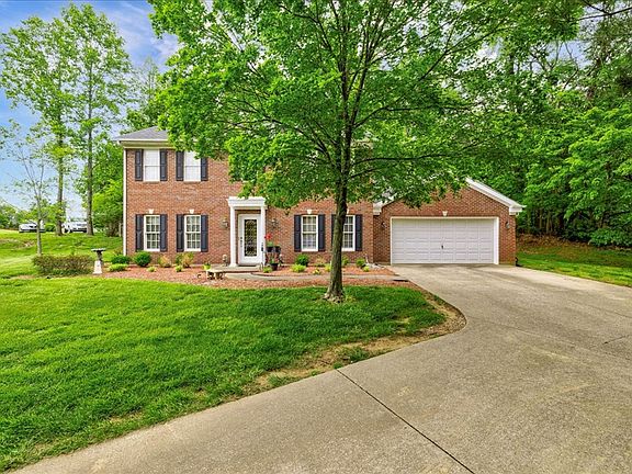 2nd image of 3315 Wood Brook Trl