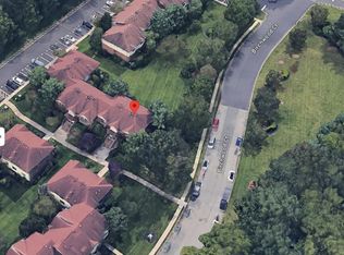 3912 Birchwood Ct, North Brunswick, NJ 08902