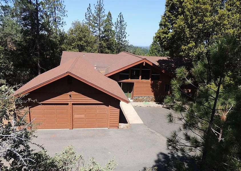 12084 Alcan Ct photo 1