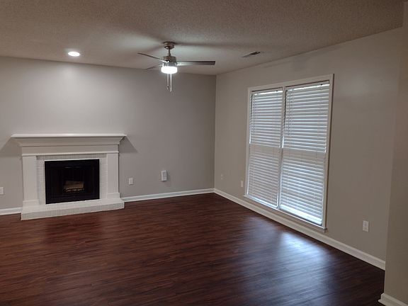 2nd image of 9720 Stillwater Ln