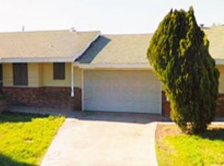 291 W South St, Rialto, CA 92376