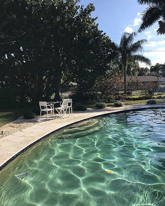 1st image of 1001 Coral Ct