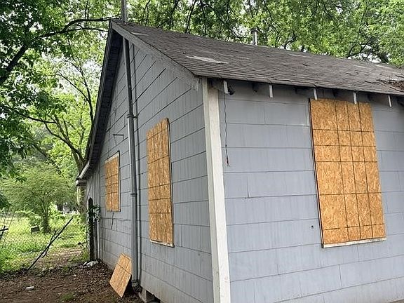 3rd image of 3068 Harvester Ln