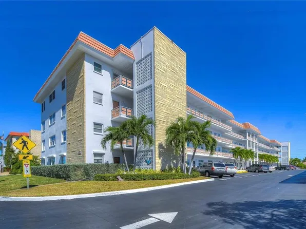 3128 59th St S APT 114, Gulfport, FL 33707