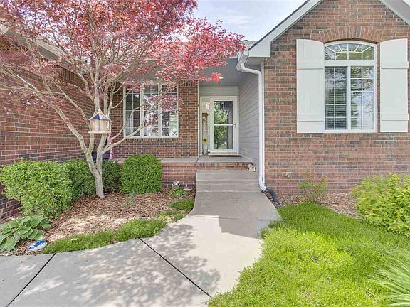 2nd image of 3327 Bluestem Cir