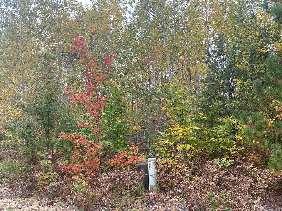 1st image of 644 White Pine Dr #15