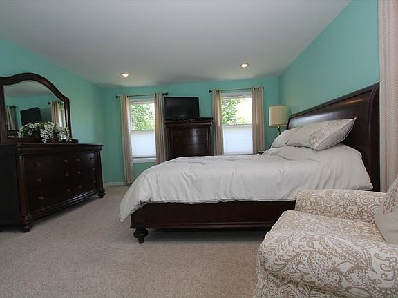 4th image of 4801 Wellington Chase Ct