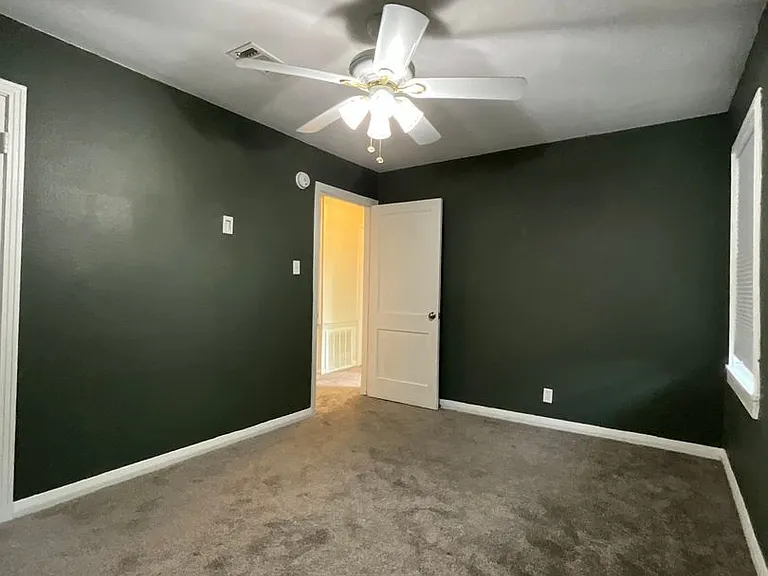 1307 Aaron Ave — Photo 15