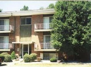 2915 W Cannes Dr APT D, Peoria, IL 61615