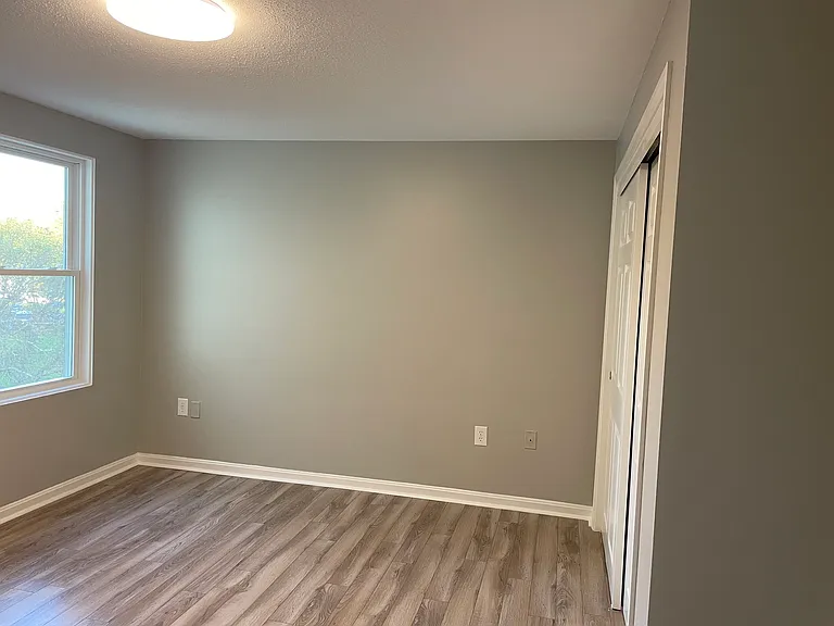 5 Marc Dr #5B11 — Photo 3