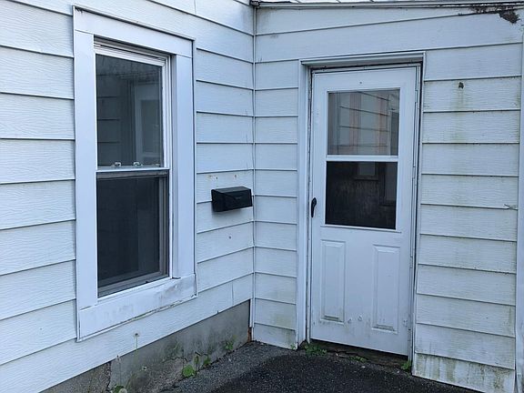 2nd image of 360 Southard Ave #3