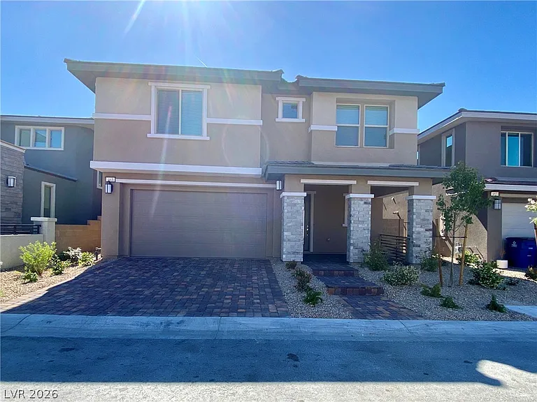 463 Morro Strand Ave — Photo 1