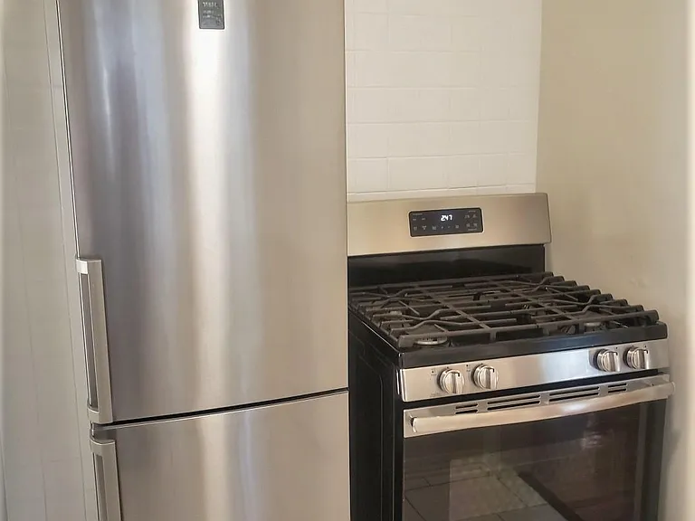 142 S Crescent Dr #A — Photo 10