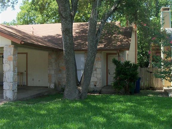 2nd image of 1009 Fieldwood Dr