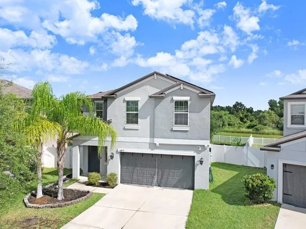 14855 Crescent Rock Dr, Wimauma, FL 33598